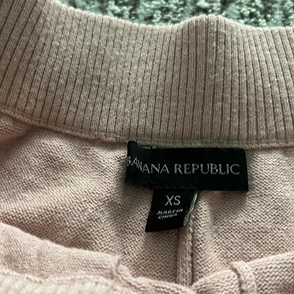 Banana Republic Loungewear Shorts (matching top in closet) - Picture 5 of 6